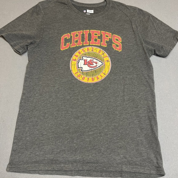 Kansas City Chiefs T-Shirt Grey Size Medium NFL Team Apparel Short Sleeve - Picture 1 of 4